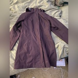 Long rain coat, women’s small.